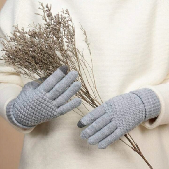 ● Touh Screen Winter Warm Knitted Full Finger Gloves. - Picture 1 of 9